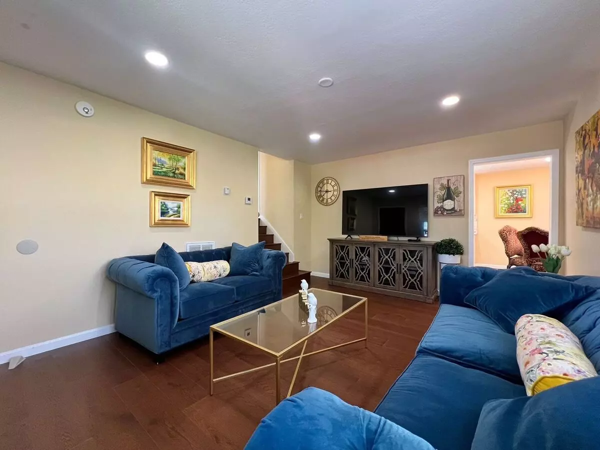 1635 Yajome St Napa, CA 94559 photo 4