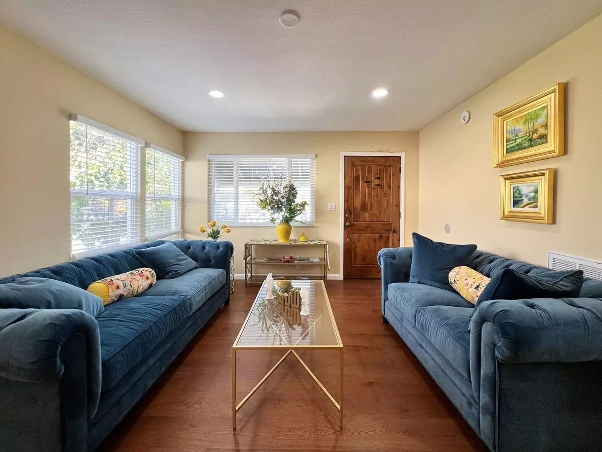 1635 Yajome St Napa, CA 94559 photo 5