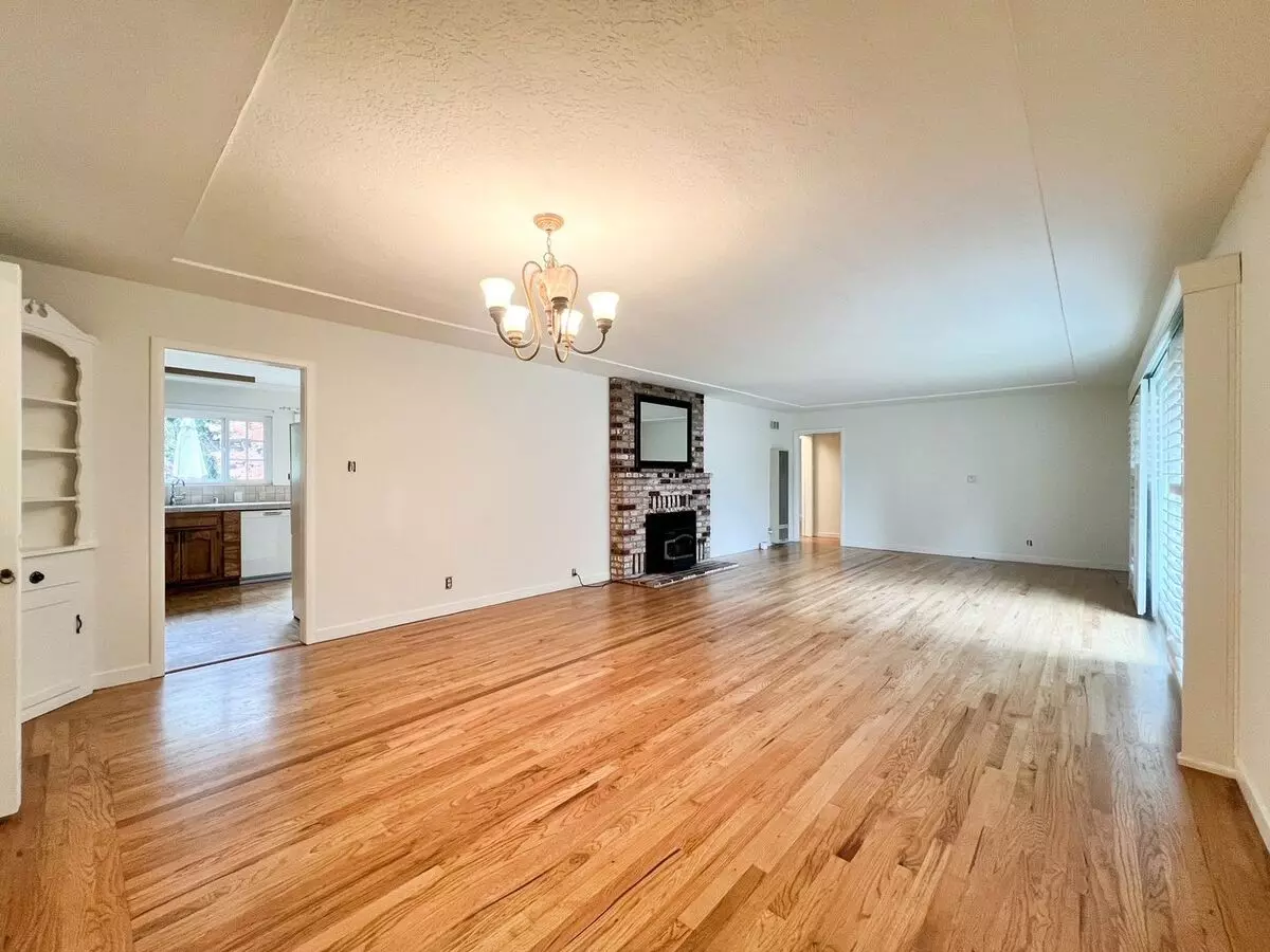 1039 Petra Dr Napa, CA 94558 photo 4