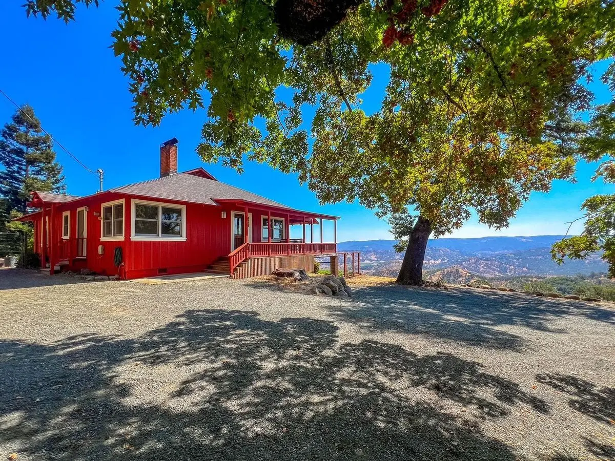 Gated Napa Hillside Retreat With Beautiful Views photo 2