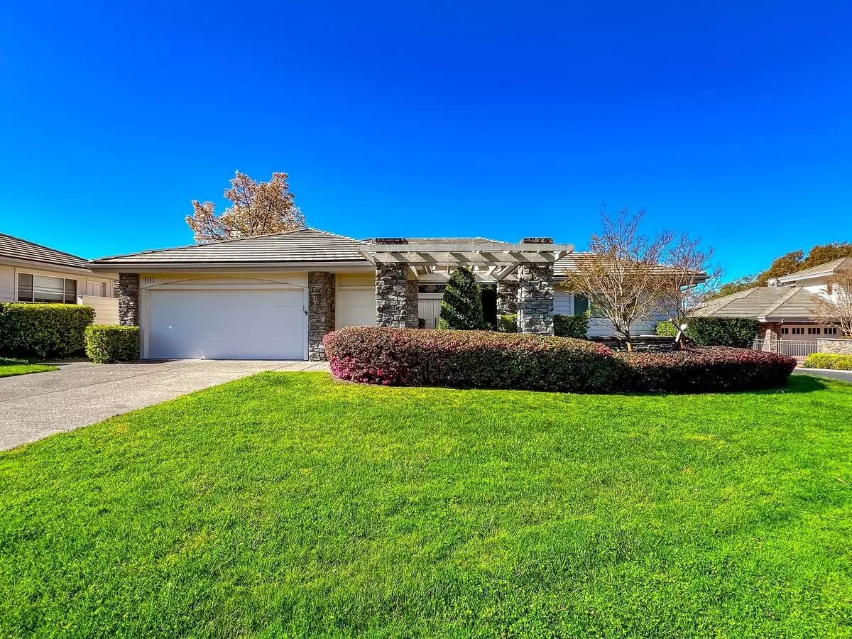 945 Augusta Cir Napa, CA 94558
