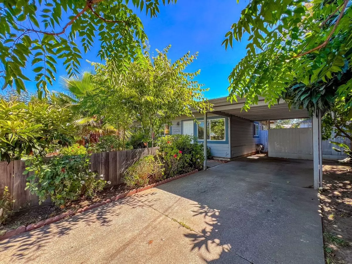 2186a-2192 Parrish Rd Napa, CA 94559 photo 3