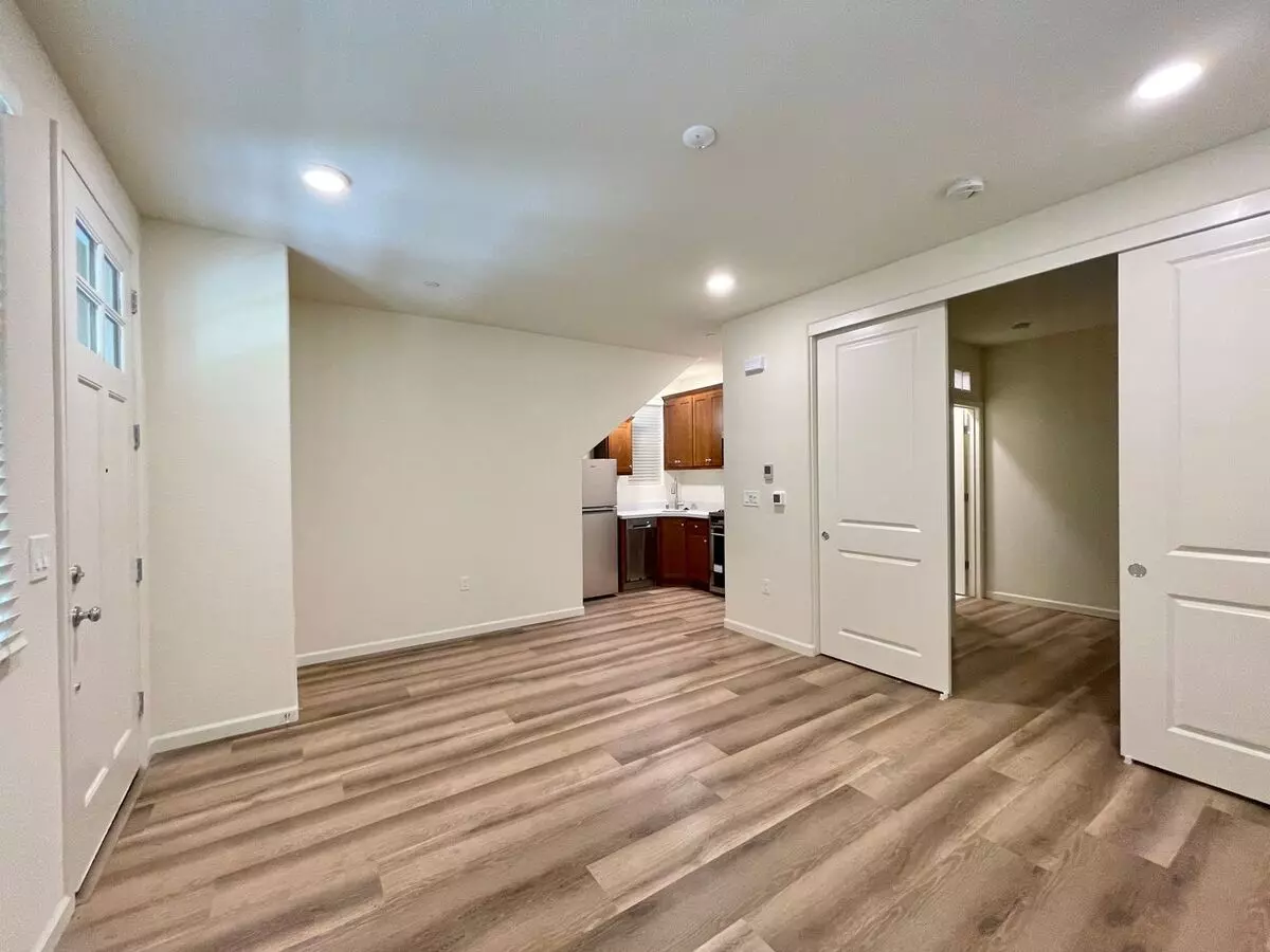 1 Bedroom, 1 Bath Condo Convenient Napa Location photo 3