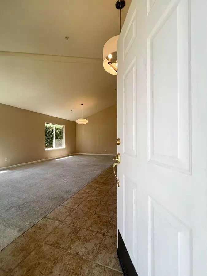 53 Wine Press Way Napa, CA 94558 photo 3