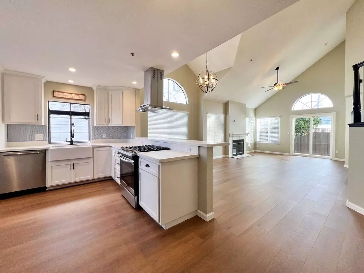 14 Valley W Cir Napa, CA 94558 photo 5