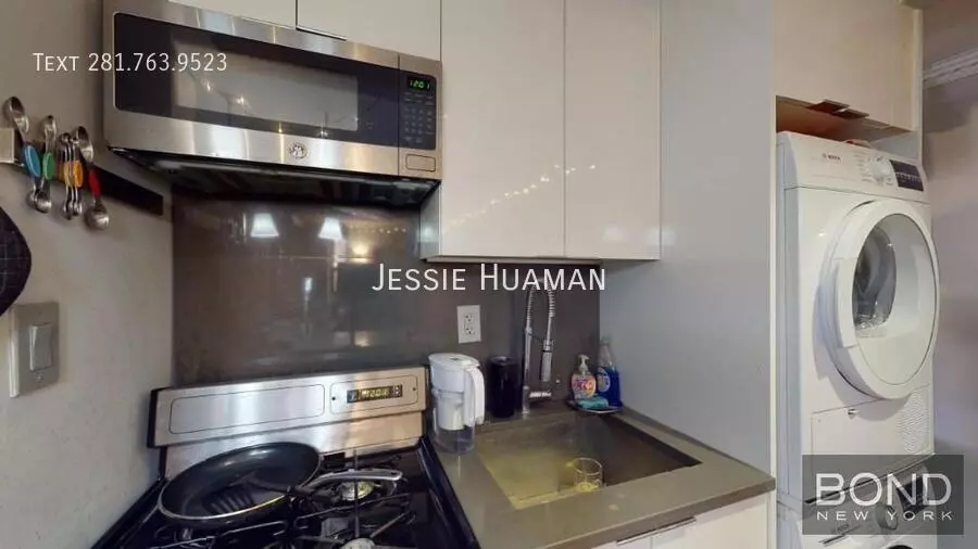 123 Mulberry Street photo 4