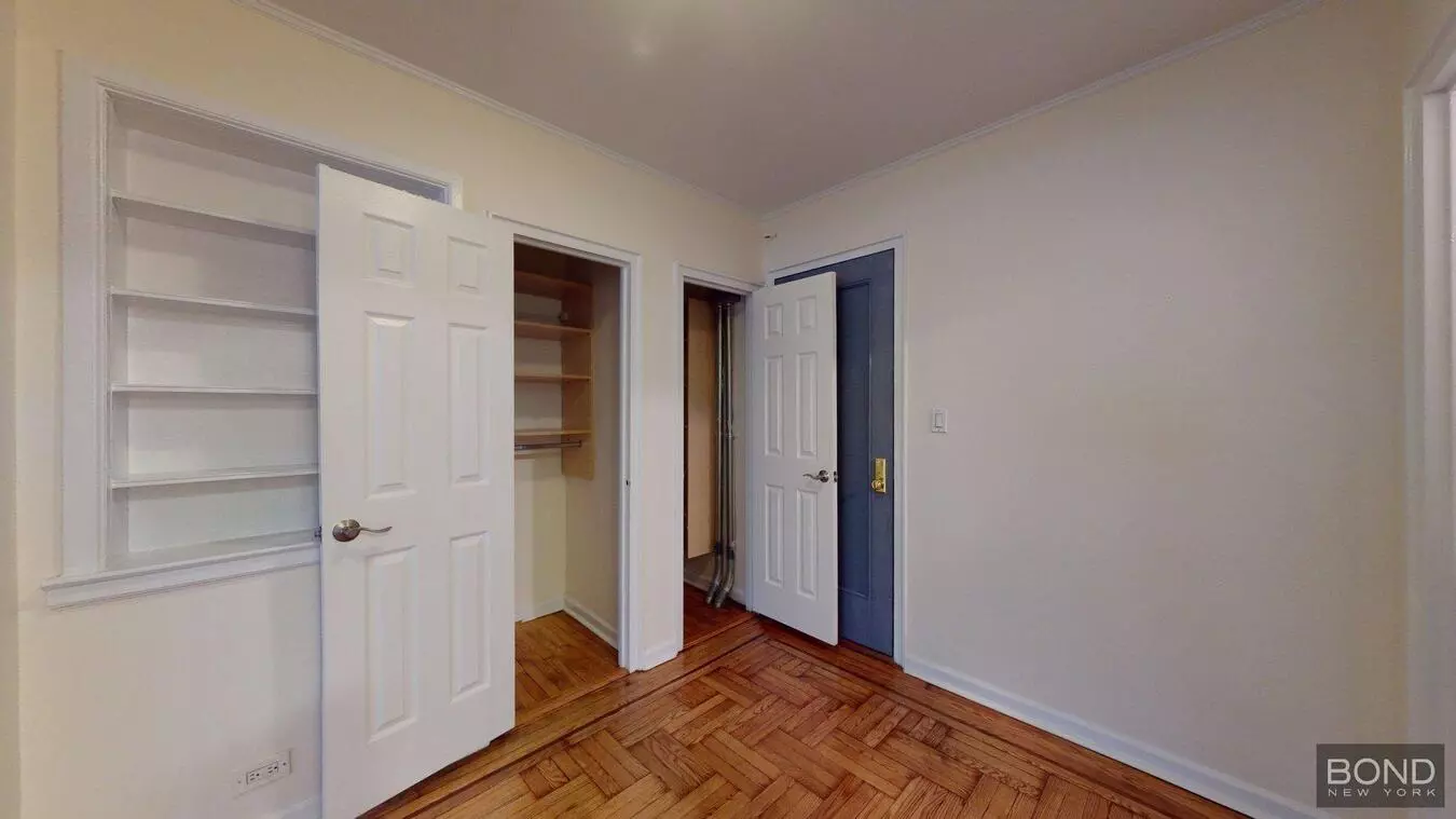 124 East 24th Street photo 5