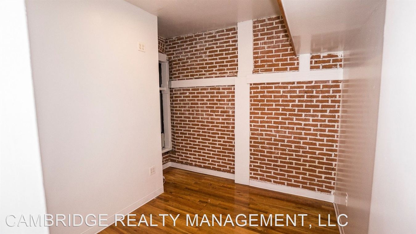1372 York Avenue photo 3