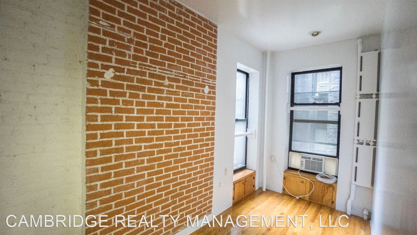 1372 York Avenue photo 4