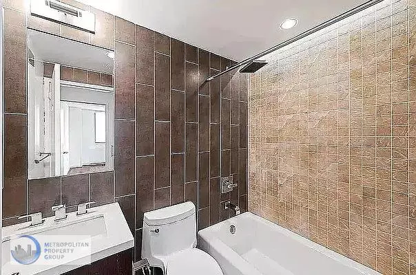 184 Lexington Avenue photo 4