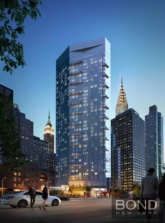 222 East 44th Street photo 4