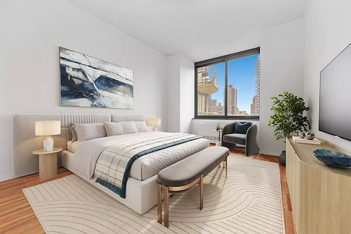300 East 85th Street photo 3