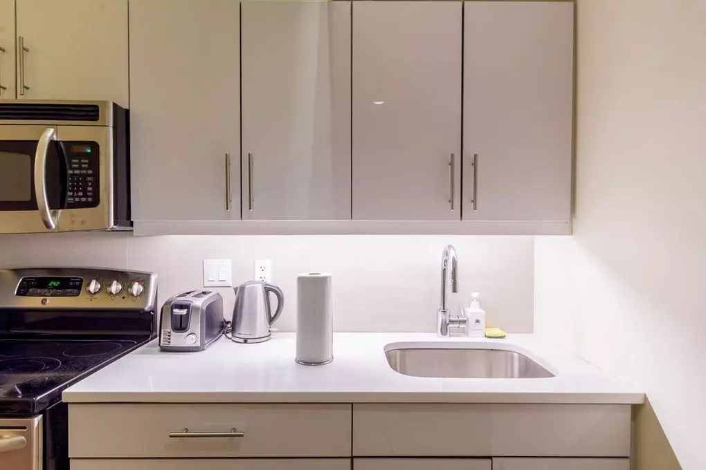 300 Mercer Street photo 4