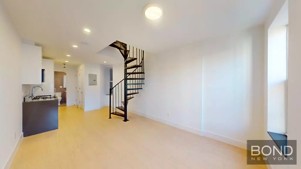 508 East 12th Street photo 3