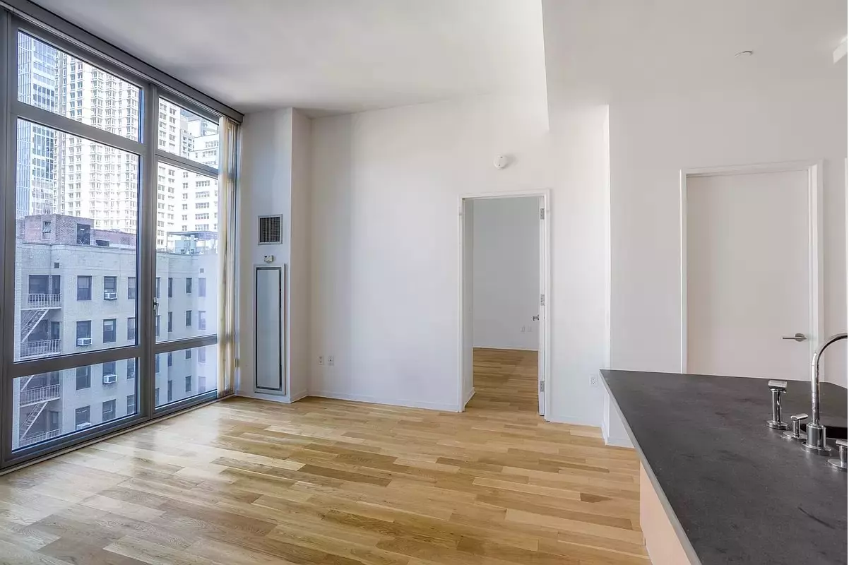 A Bright And Inviting 1-bedroom Apartment In New York City photo 4