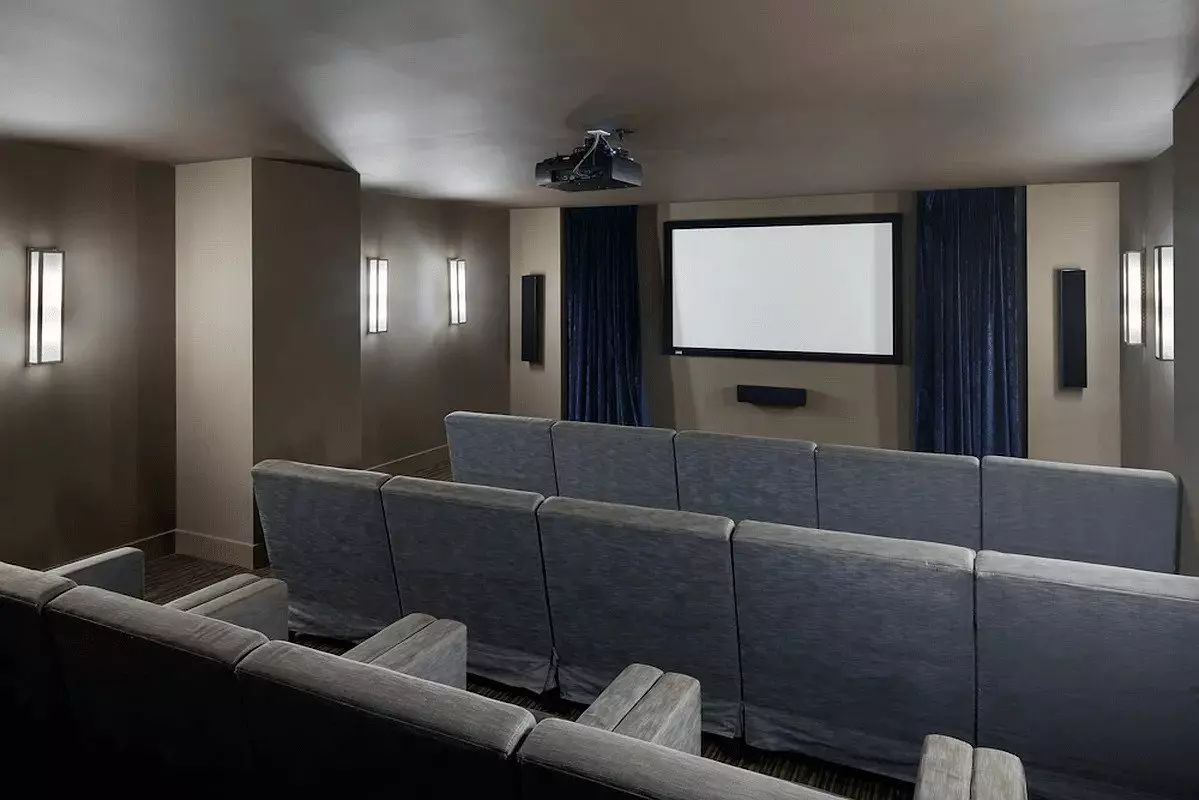 Enjoy Spacious Studio With Modern Finishing photo 4