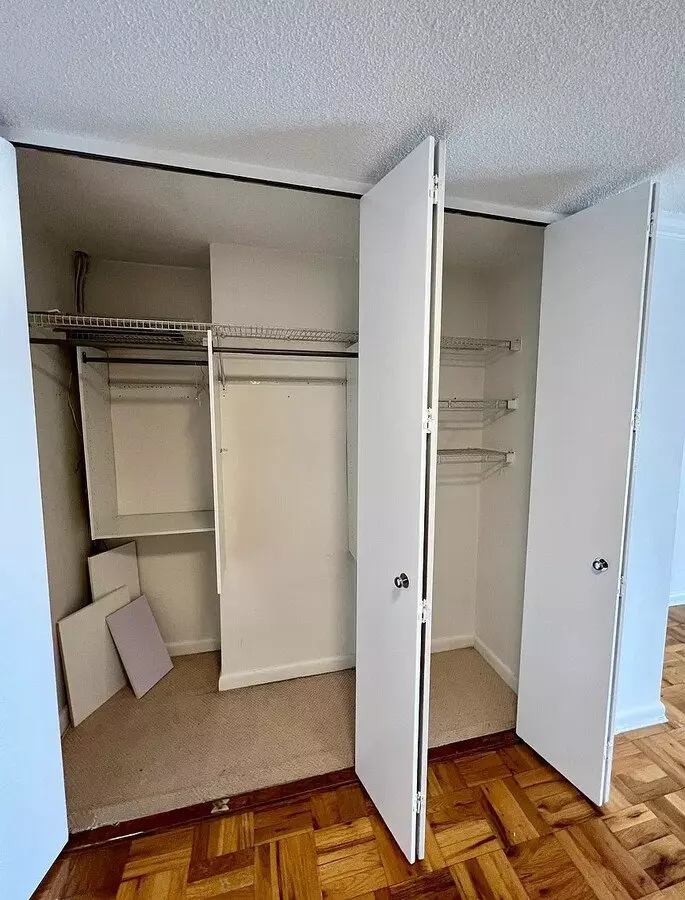 1 Bedroom Looking Out On The East River photo 5
