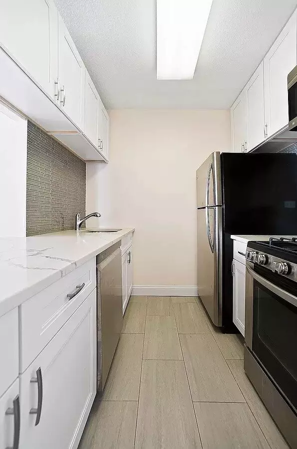 Luxury Waterfront Living At The Liberty House photo 5
