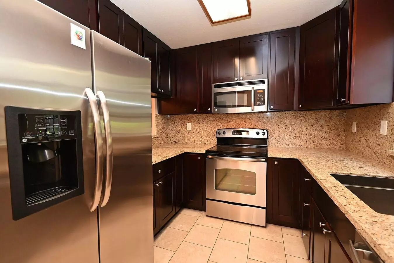 36895 Newark Blvd Newark, CA 94560 photo 2