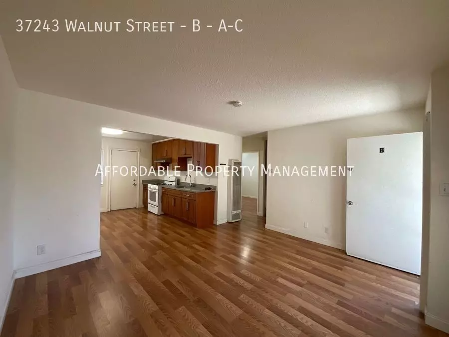 37243 Walnut Street #A-C photo 3