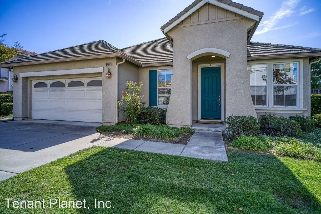 4Bed/3Bath EXECUTIVE HOME FOR RENT IN NEWARK photo 4
