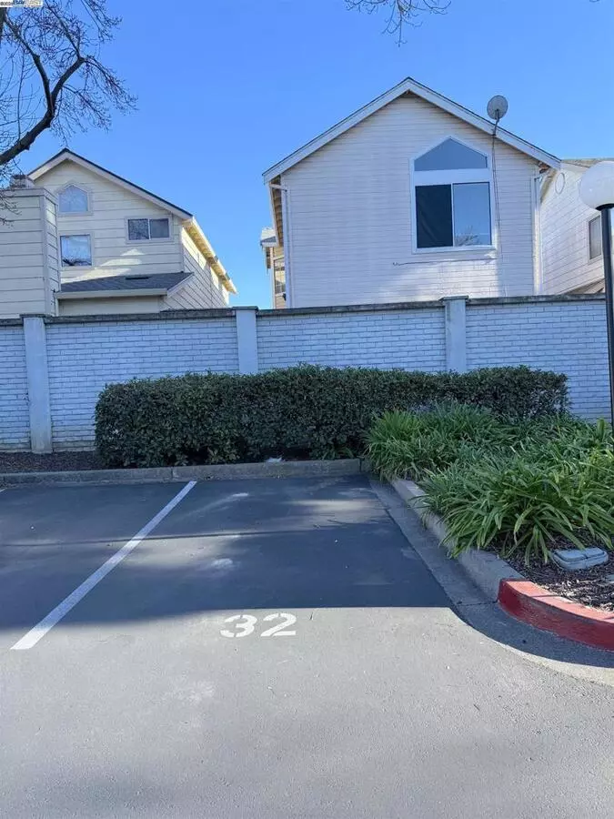 6100 Joaquin Murieta Avenue, Newark, CA 94560 photo 3