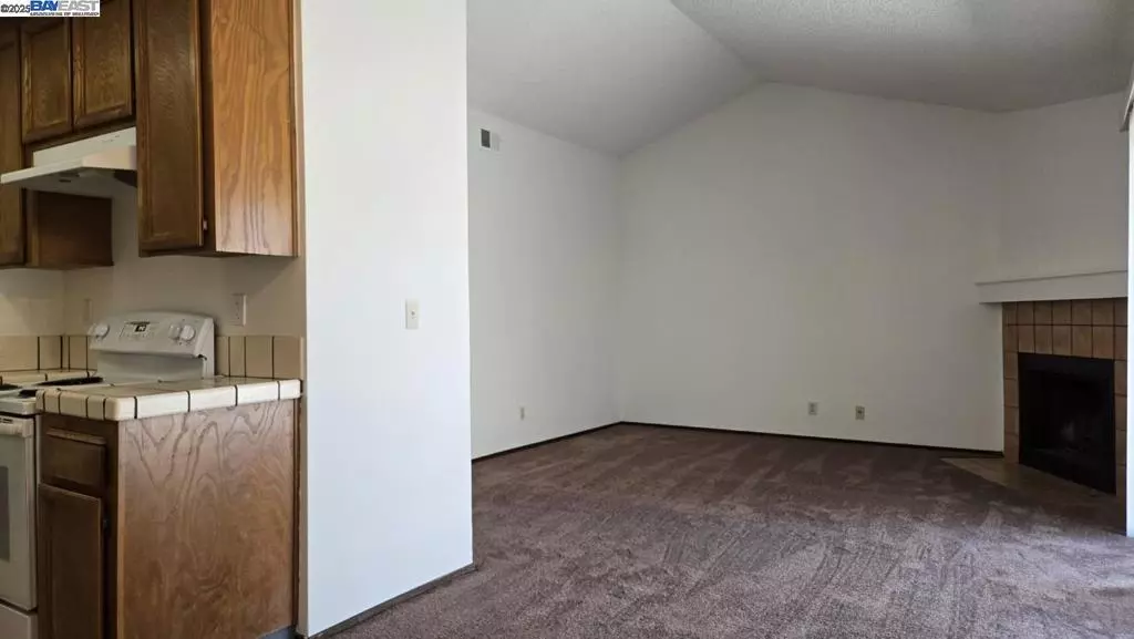 6318 Joaquin Murieta Avenue, Newark, CA 94560 photo 5