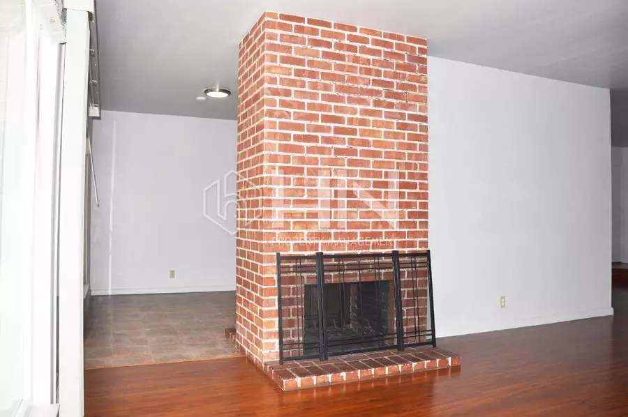 6568 Flanders Drive, Newark, CA 94560 photo 2