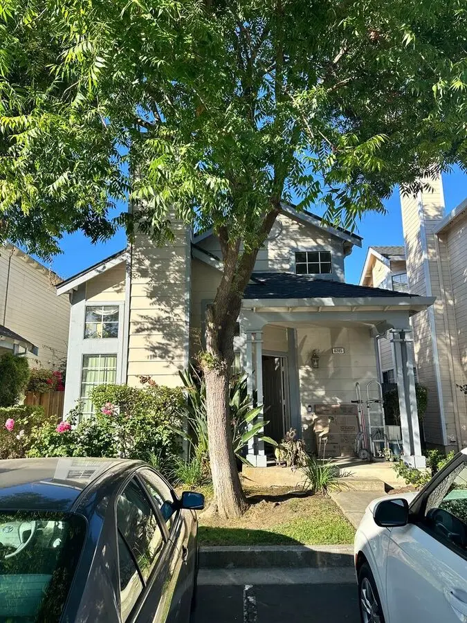 Charming 2br/2ba Home In The Heart Of Newark — 6285 Potrero Drive photo 2