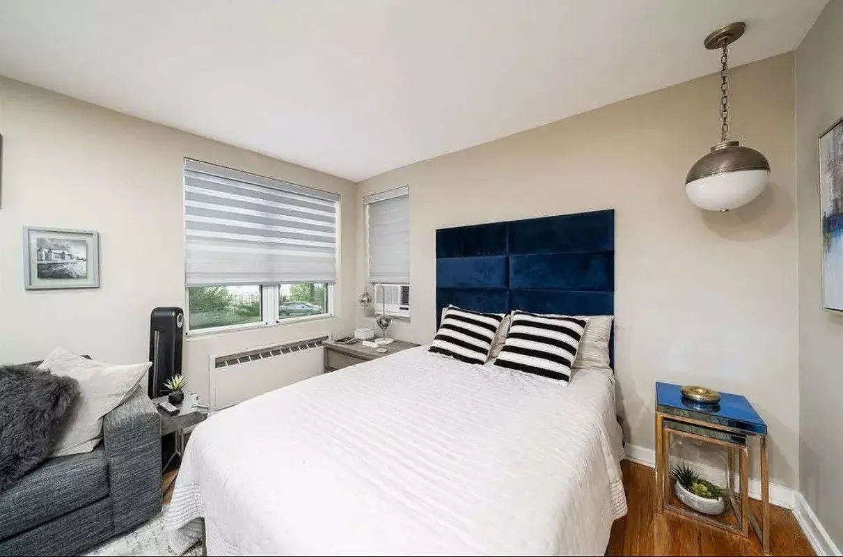 8550 Boulevard East photo 5