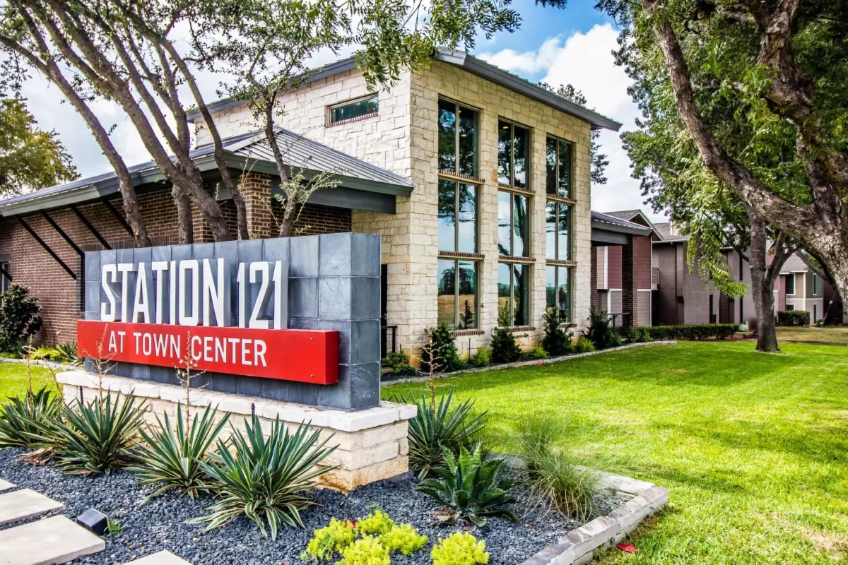 STATION 121 photo 3