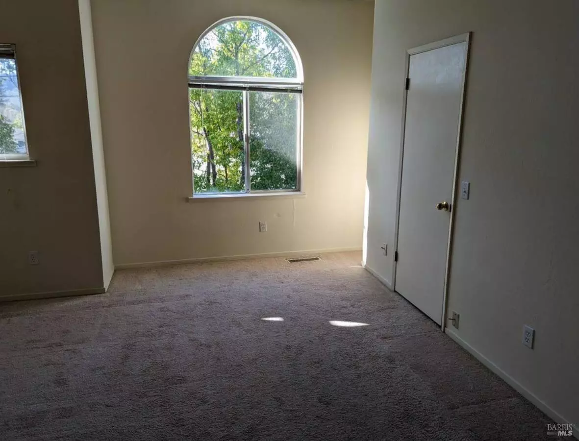 1 Fawn Court, Novato, CA 94947 photo 3