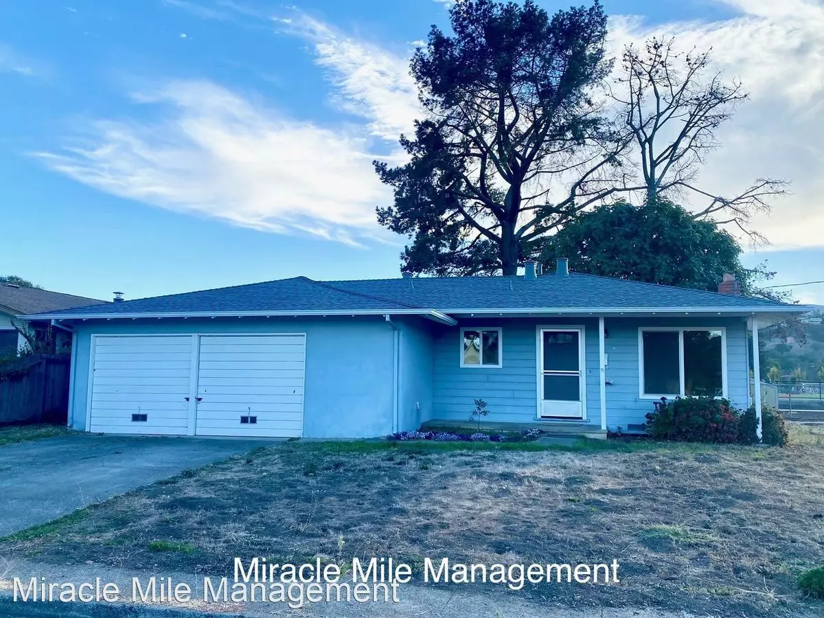 4 Plaza Demira, Novato, CA 94947 photo 2
