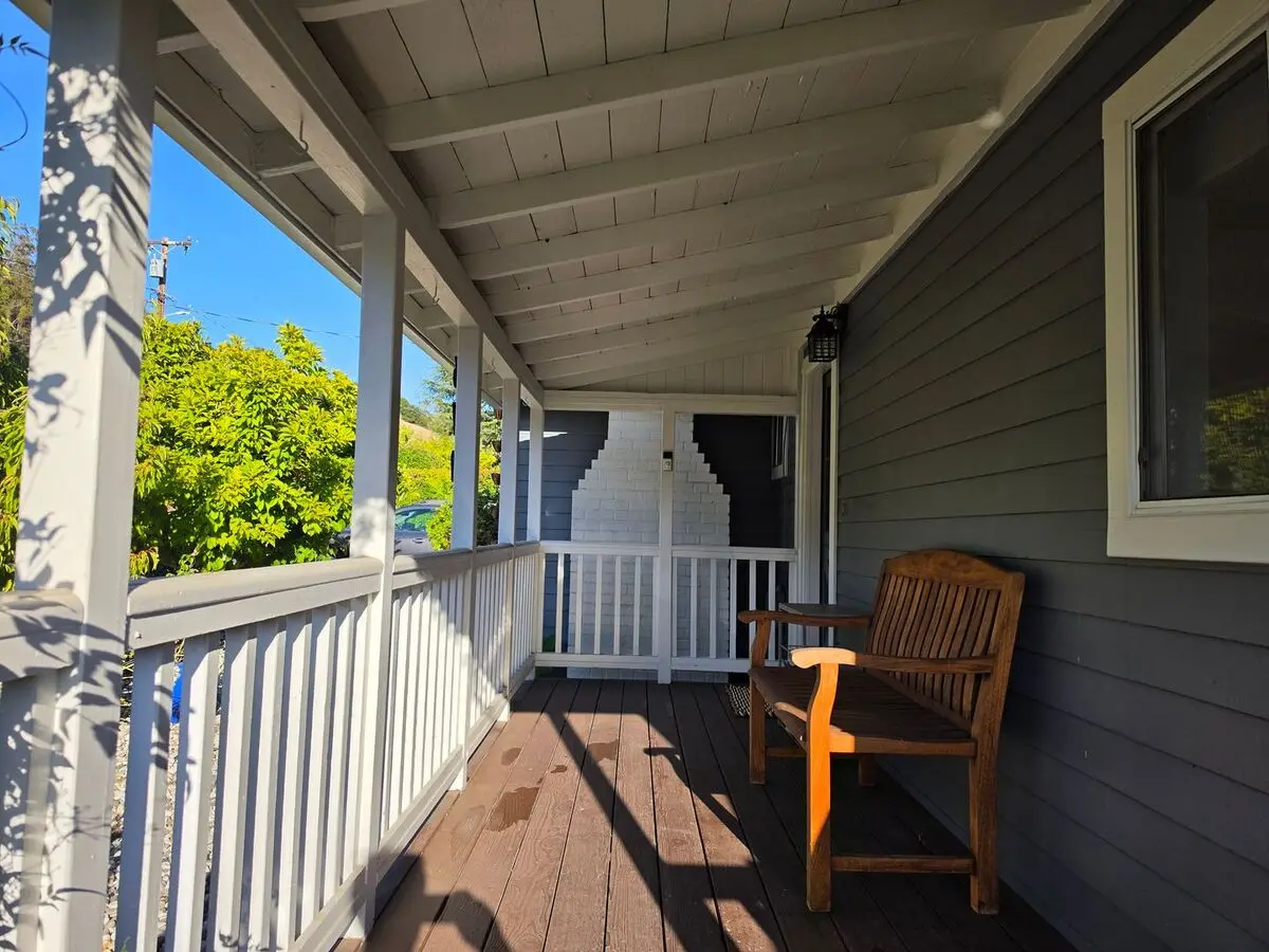 679 Cherry St photo 5
