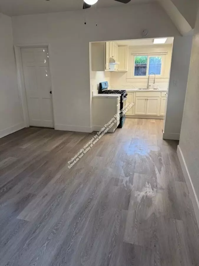 1033 Magnolia Street, Oakland, CA 94607 photo 2