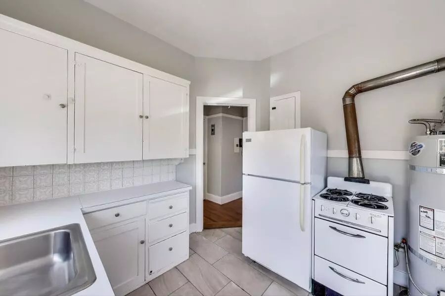 11 Warren Avenue, Oakland, CA 94611 photo 3