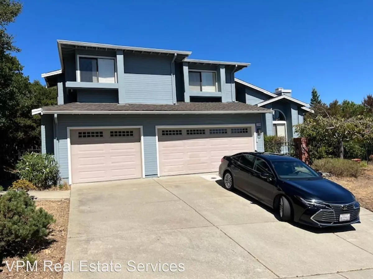13708 Campus Drive, Oakland, CA 94605 photo 2