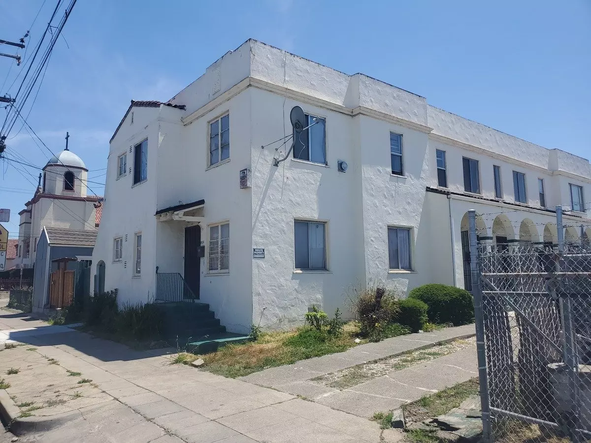 1424 62Nd Ave photo 3