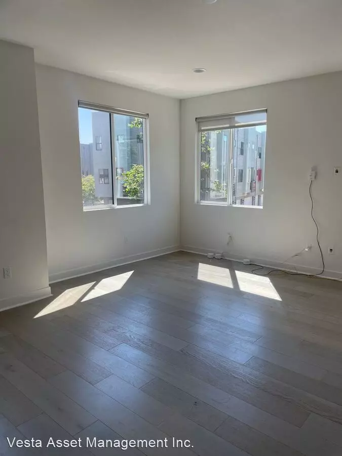 1437 Prescott Street, Oakland, CA 94607 photo 5