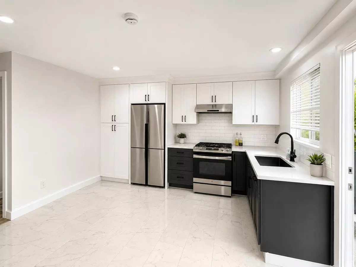 1464 55th Ave Oakland, CA 94621 photo 3