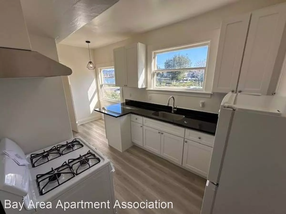 1500 Lakeshore Avenue, Oakland, CA 94606 photo 2
