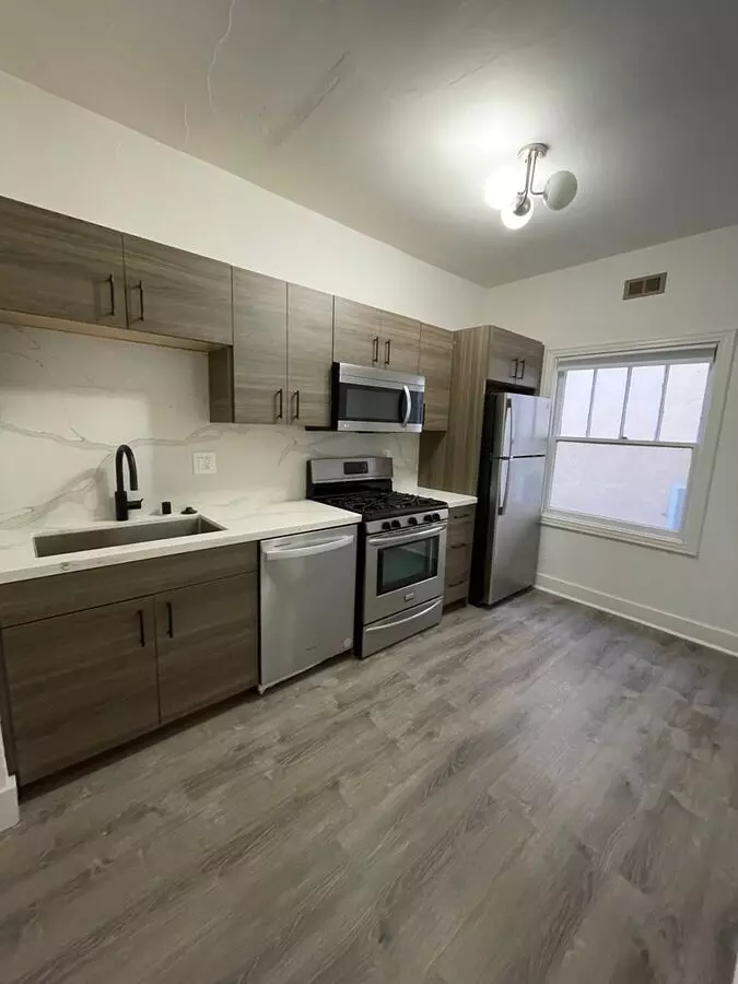 1501 38th Avenue, Oakland, CA 94601 photo 2