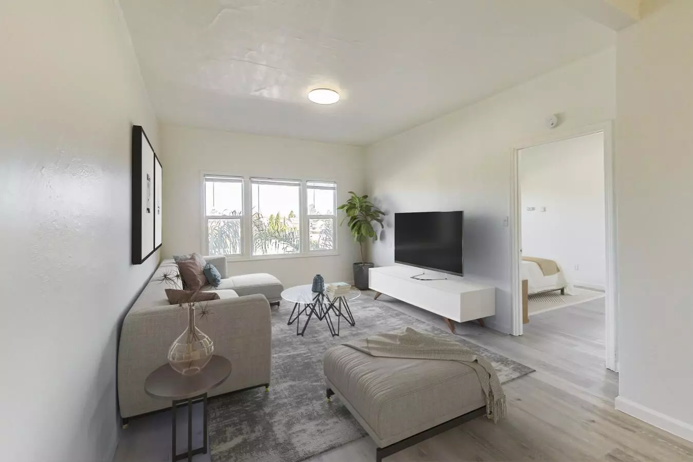 El Donn Apartments photo 2