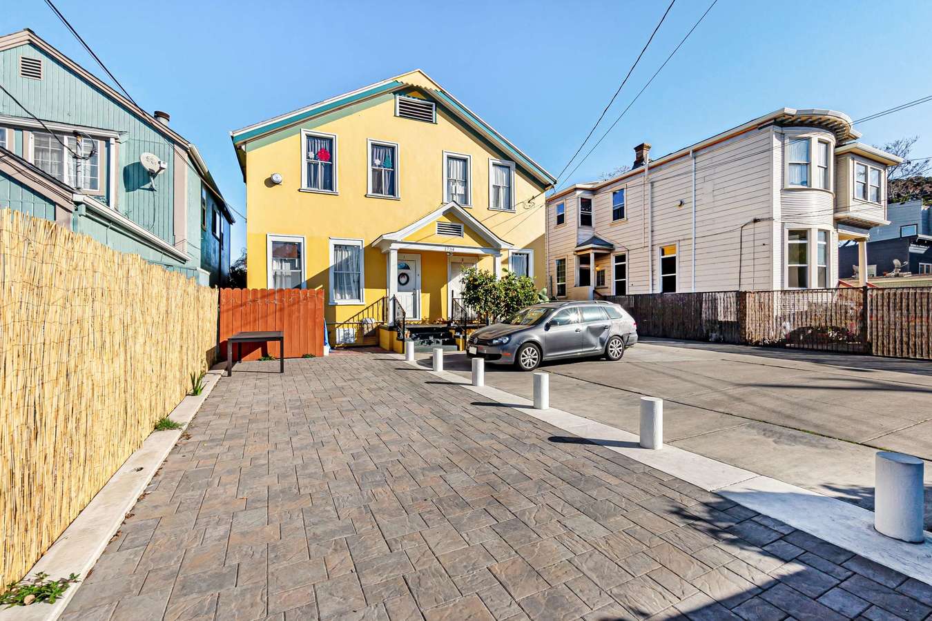 1734 10Th St photo 2