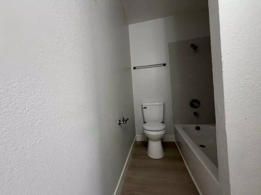 1835 8th Avenue, Oakland, CA 94606 photo 5