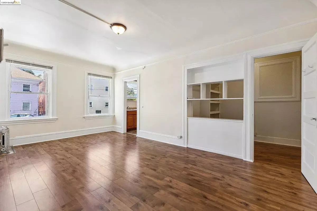 2306 Waverly Street, Oakland, CA 94612 photo 2