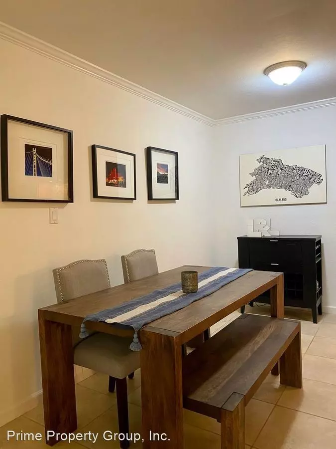 250 Montecito Avenue, Oakland, CA 94610 photo 2