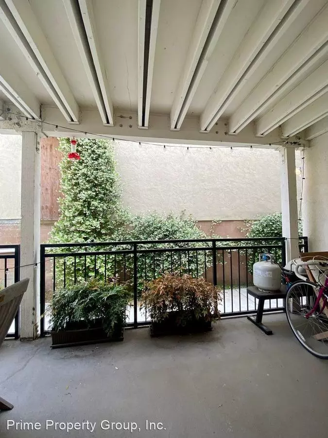250 Montecito Avenue, Oakland, CA 94610 photo 5
