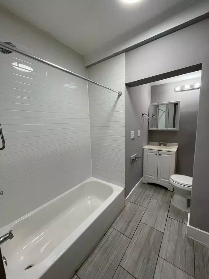 2505 Foothill Blvd photo 5