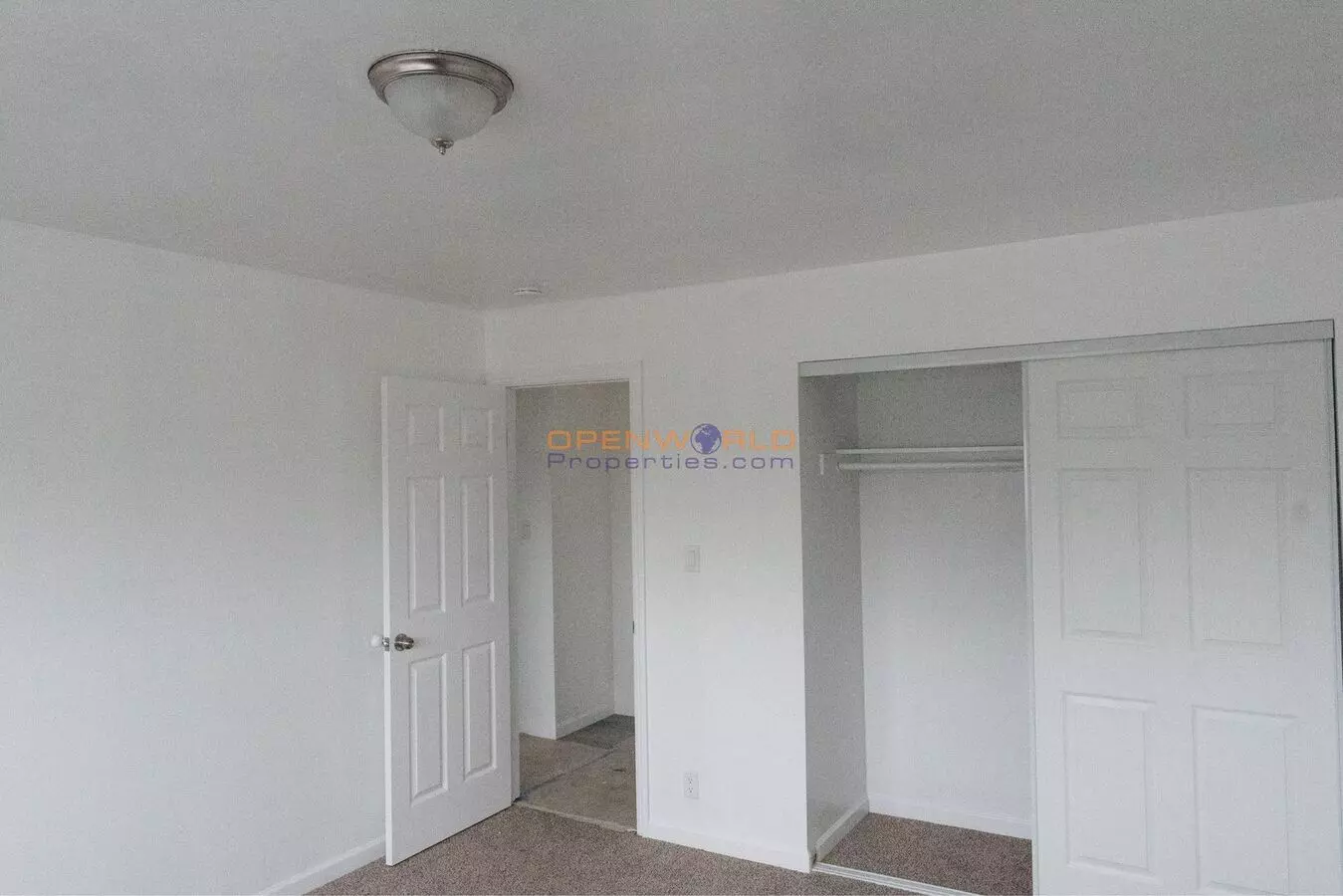 79th Avenue, 2678 photo 4